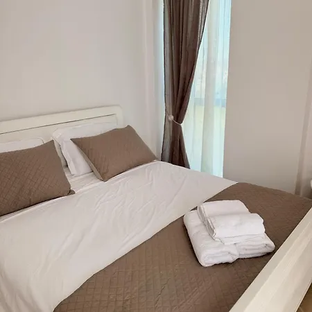 Akh M Apartment Vlore