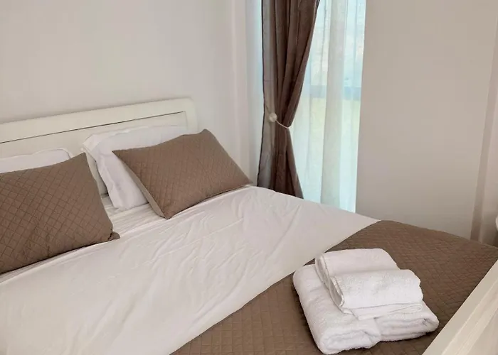 Akh M Apartment Vlorë